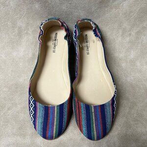 Mossimo Supply Co. Aztec Printed Flats Sz10